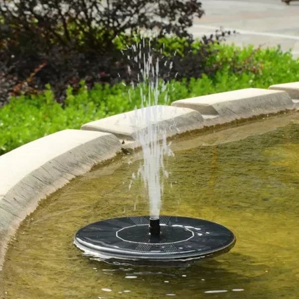 🔥Hot Sales 50% OFF🔥🔥Solar-powered bird fountains🐦️